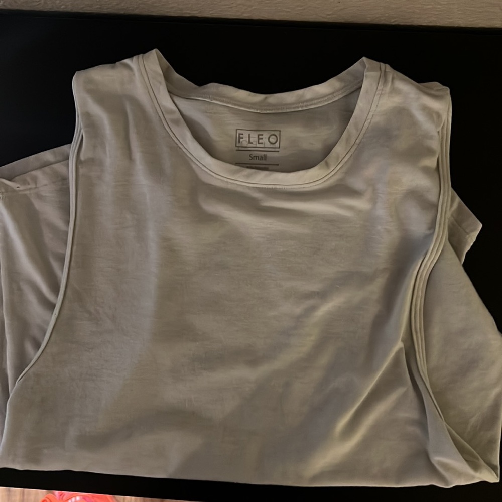 Fleo muscle tank - size s